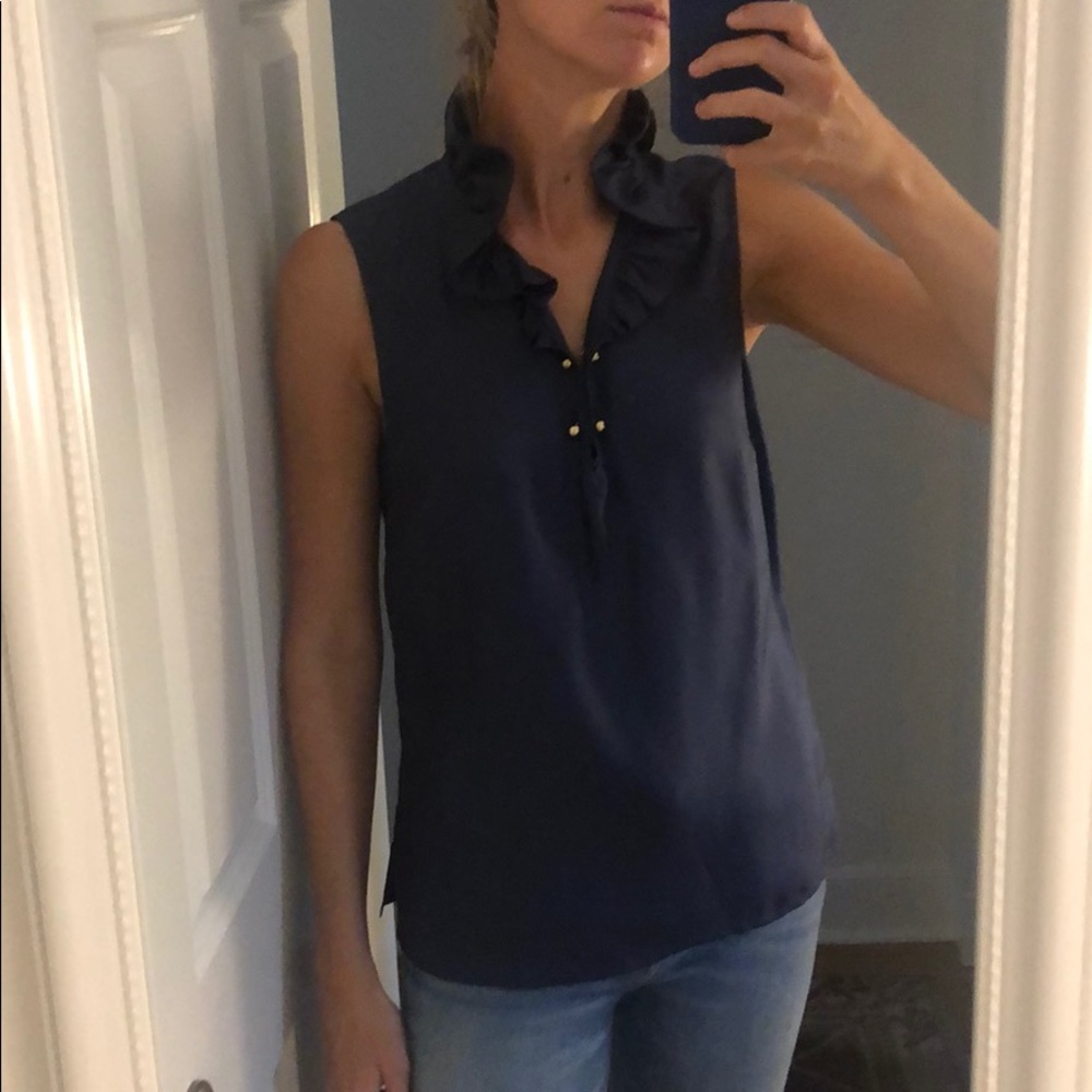 Beautiful never worn ELIZABETH MCKAY Blouse